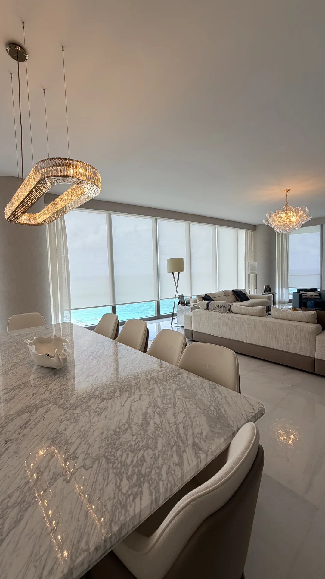 Cortinas y persianas a medida instaladas en Acqualina 3202N, Miami — foto 4 | Shades and Blinds Design